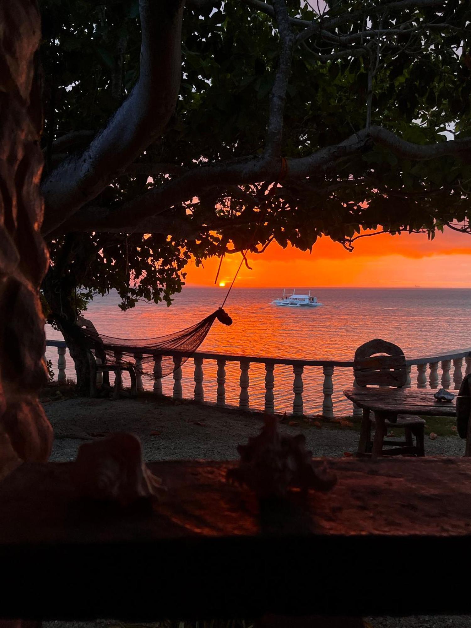 Pilar Pilapil Beach Resort Daanbantayan Eksteriør billede